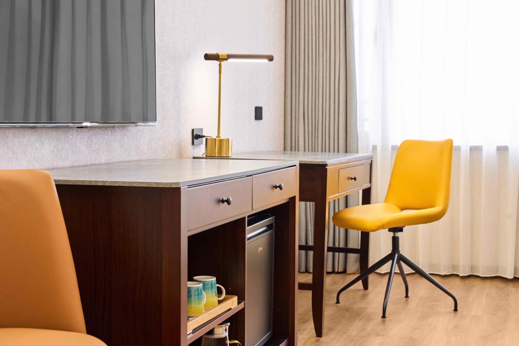 Fullon Poshtel Jhongli Hotel Zhongli Bagian luar foto