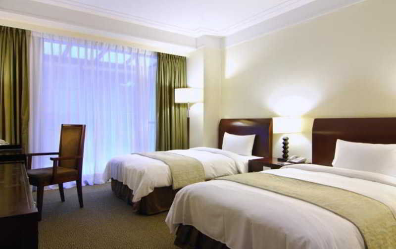 Fullon Poshtel Jhongli Hotel Zhongli Bagian luar foto